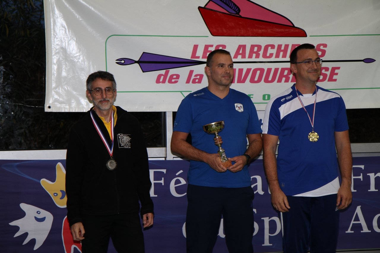 Tir en salle Handisport, Sport adapté du 27 octobre et Qualificatif FFTA du 28 octobre 2018.